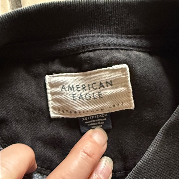 American Eagle Outfitters Black Off-the-Shoulder Sweater - Picture 3 of 3